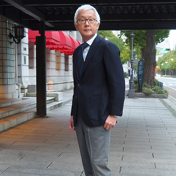 2025  AUTUMN & WINTER LOOK BOOK